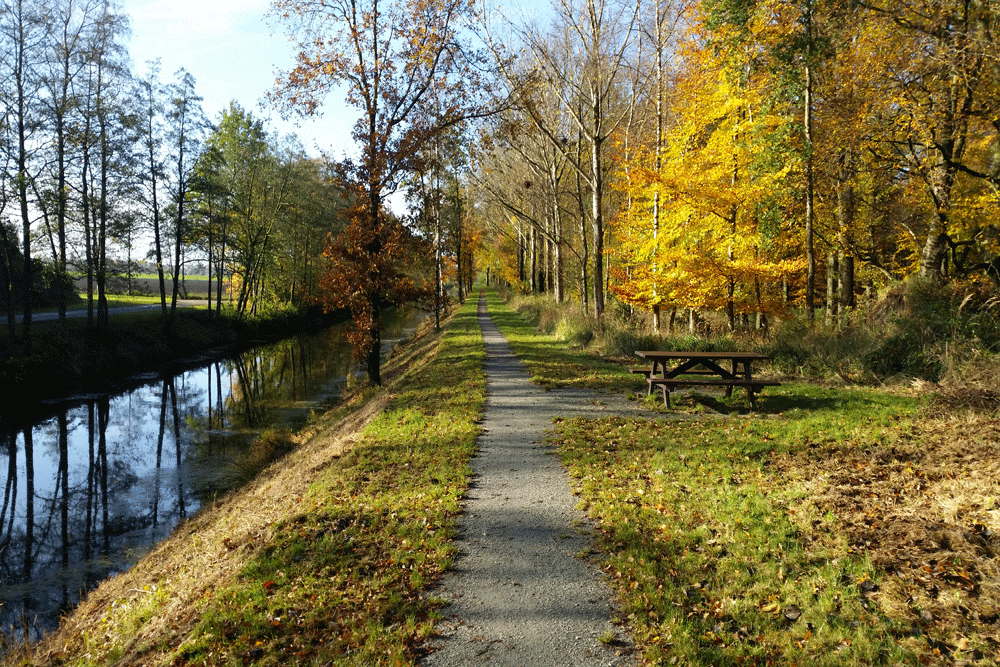 Halbemond Kanal